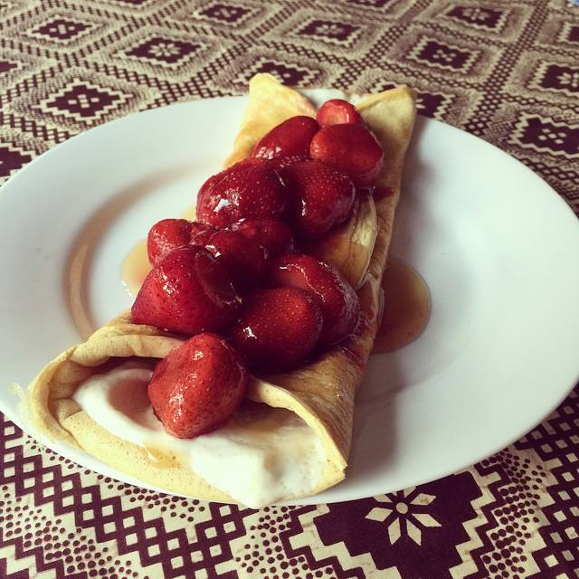 strawberry and vanilla creme crepes facebook